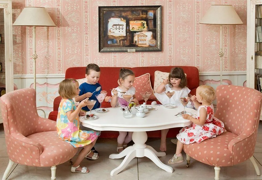 Oliwska Dolina Bed & Breakfast Gdansk