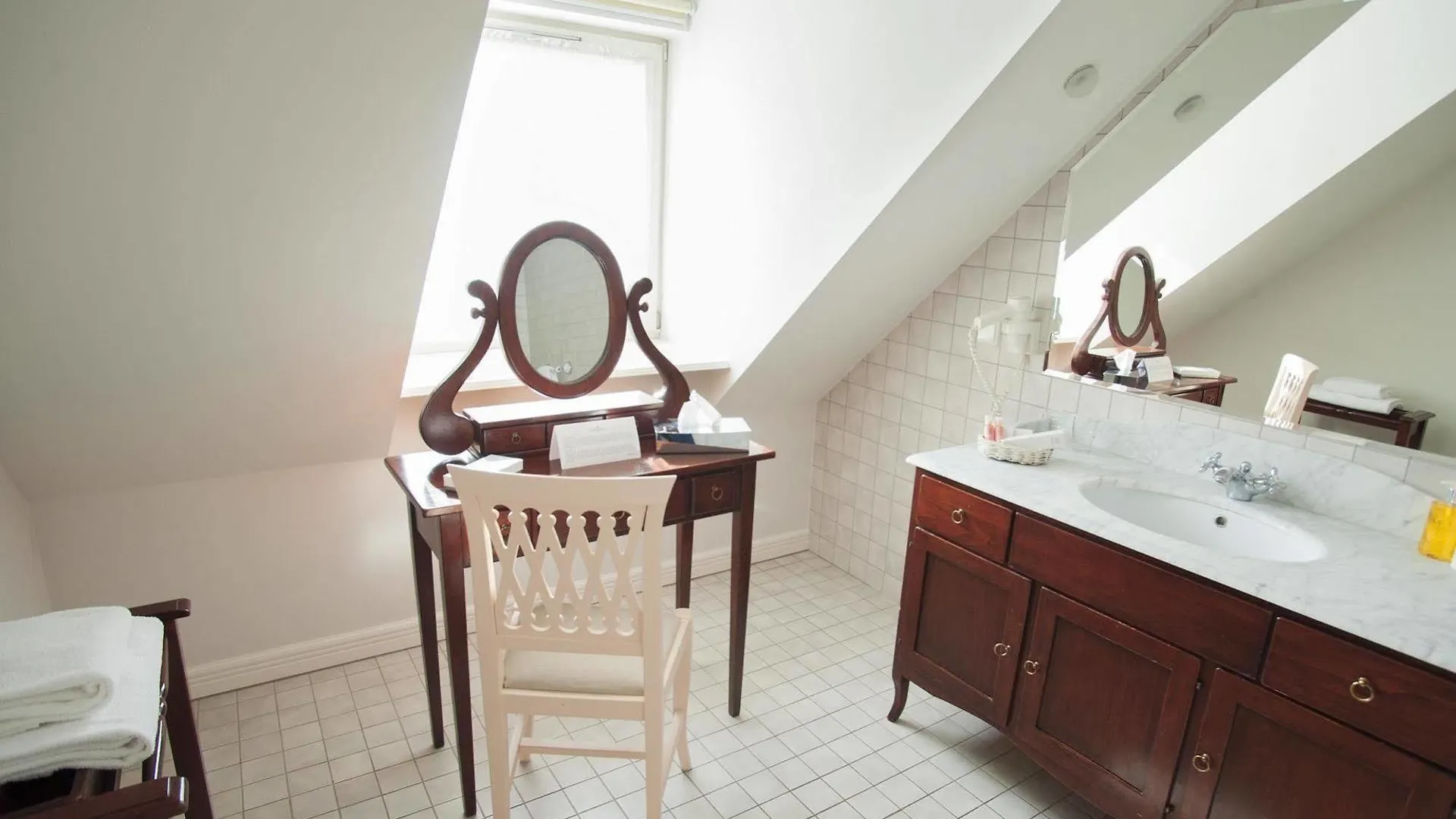 Oliwska Dolina Bed and Breakfast Gdańsk